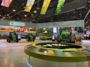 John Deere presentó nuevas soluciones autónomas en la CES 2025