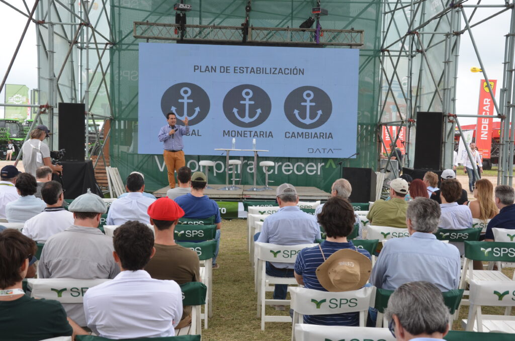 Con un pronóstico alentador, Miazzo describió el presente y futuro cercano de la economía argentina