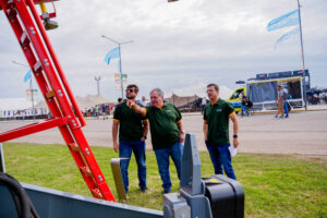 Importante presencia internacional en la apertura de la muestra agroindustrial a cielo abierto más importante de la región